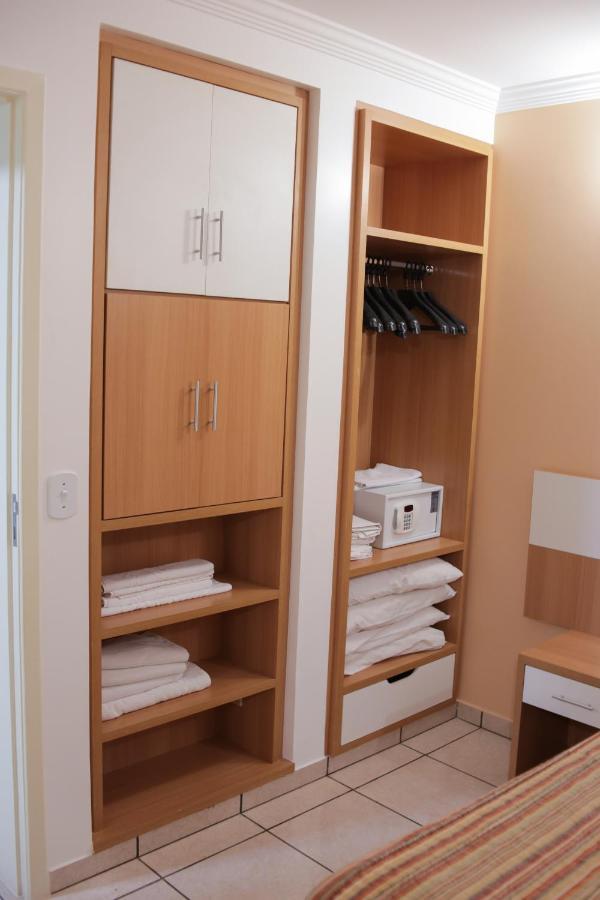 Diroma Internacional, Com Acqua Park Lejlighed Caldas Novas Eksteriør billede